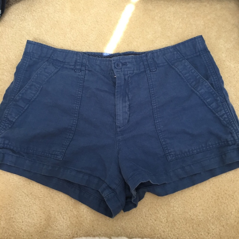 Women’s Gap shorts